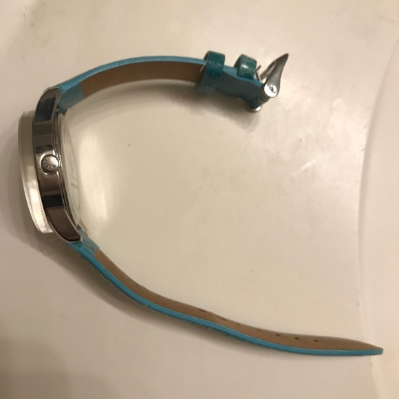 Watch - Picture 5 of 6